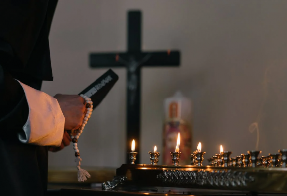 How to Discuss Your Addiction with Your Pastor - All American Detox